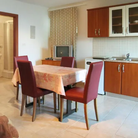 Bernardi By Interhome