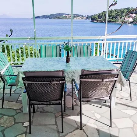 Bernardi By Interhome Tatil Evi Lumbarda