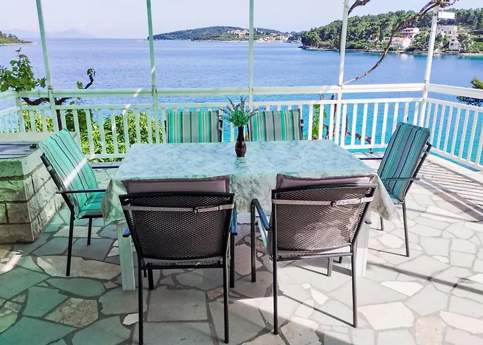 Bernardi By Interhome Tatil Evi Lumbarda